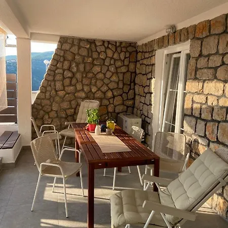 Apartmán Mare I *