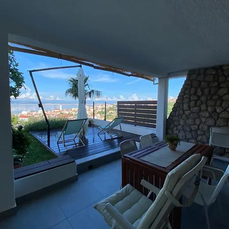 Mare I Apartment